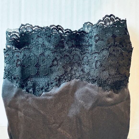 Greenco Maid Black Slip, Antron III Nylon Exclusive of Ornamentation Med USA VTG - Picture 10 of 11